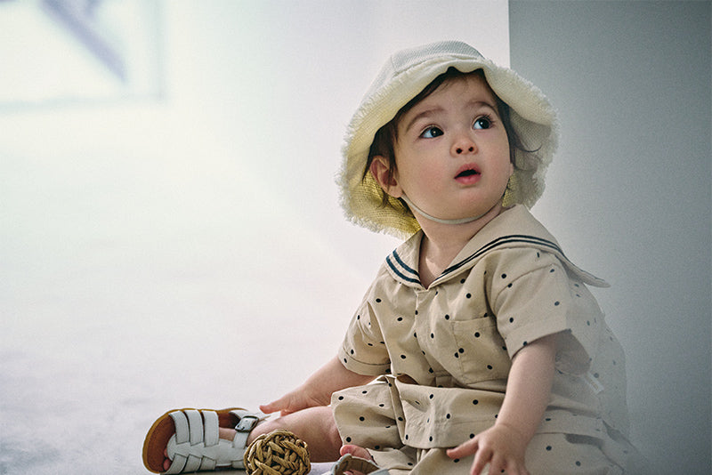 brim infant white
