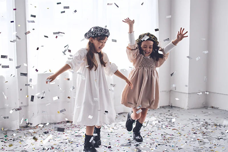 MARLMARL Holiday Hours Notice (2025–2026)