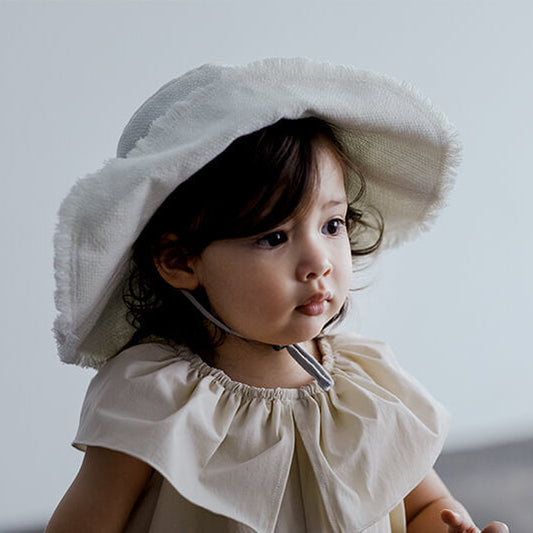brim 1 white