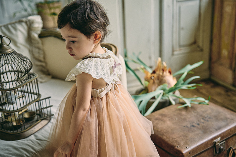 dolce ivory flower