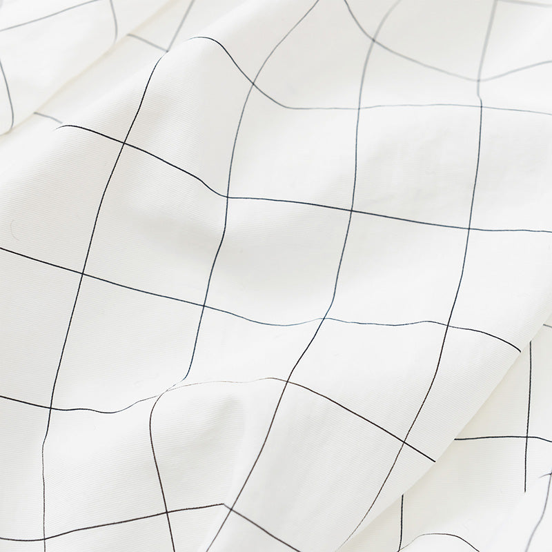 bloomers graph white
