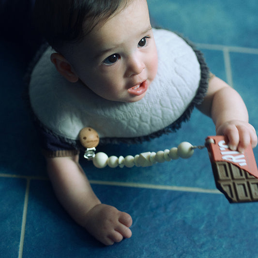 binky strap dot milk