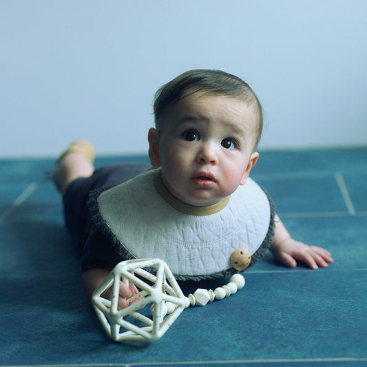 polygon ball dot milk