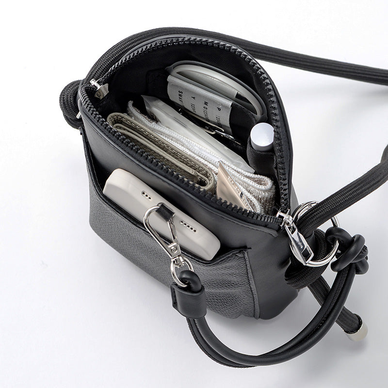 ZIPLINE PHONE BAG BLACK